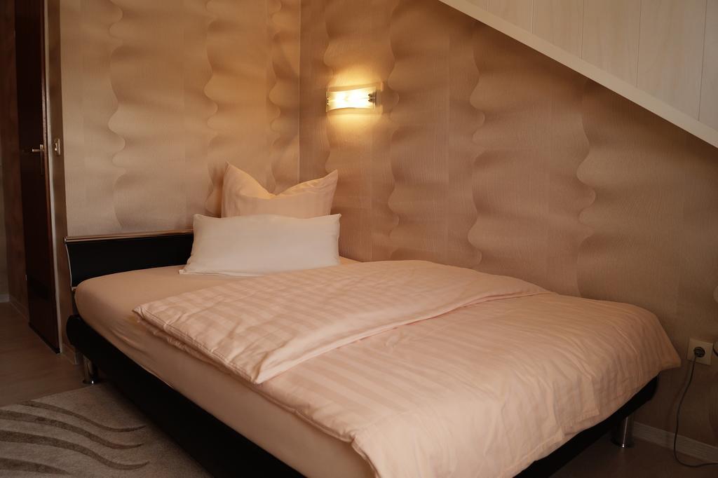 Pension Huhn Angersbach Rum bild